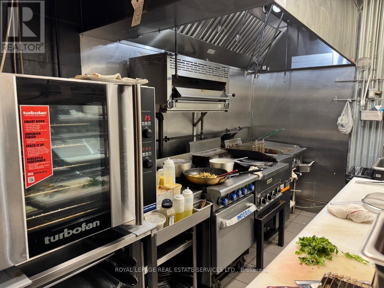 












2014 QUEEN STREET E

,
Toronto,




Ontario
M4L1J3

