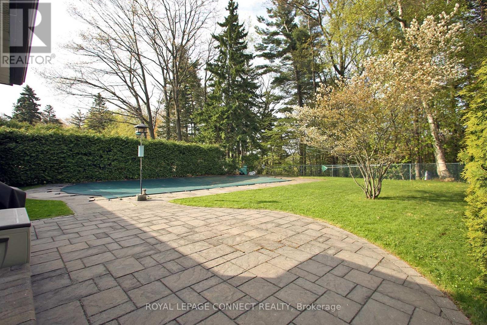 












92 HOLMCREST TRAIL

,
Toronto,




Ontario
M1C1V5

