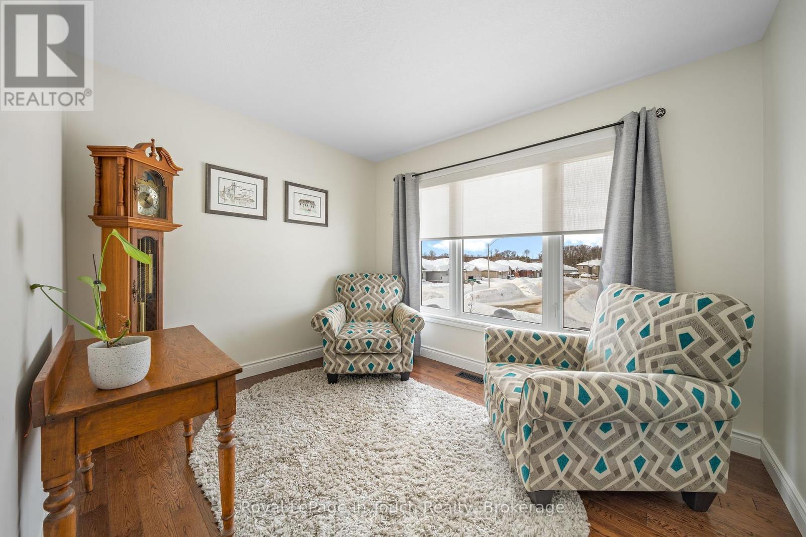 












15 RALPH DALTON BOULEVARD

,
Tay (Victoria Harbour),




Ontario
L0K2A0

