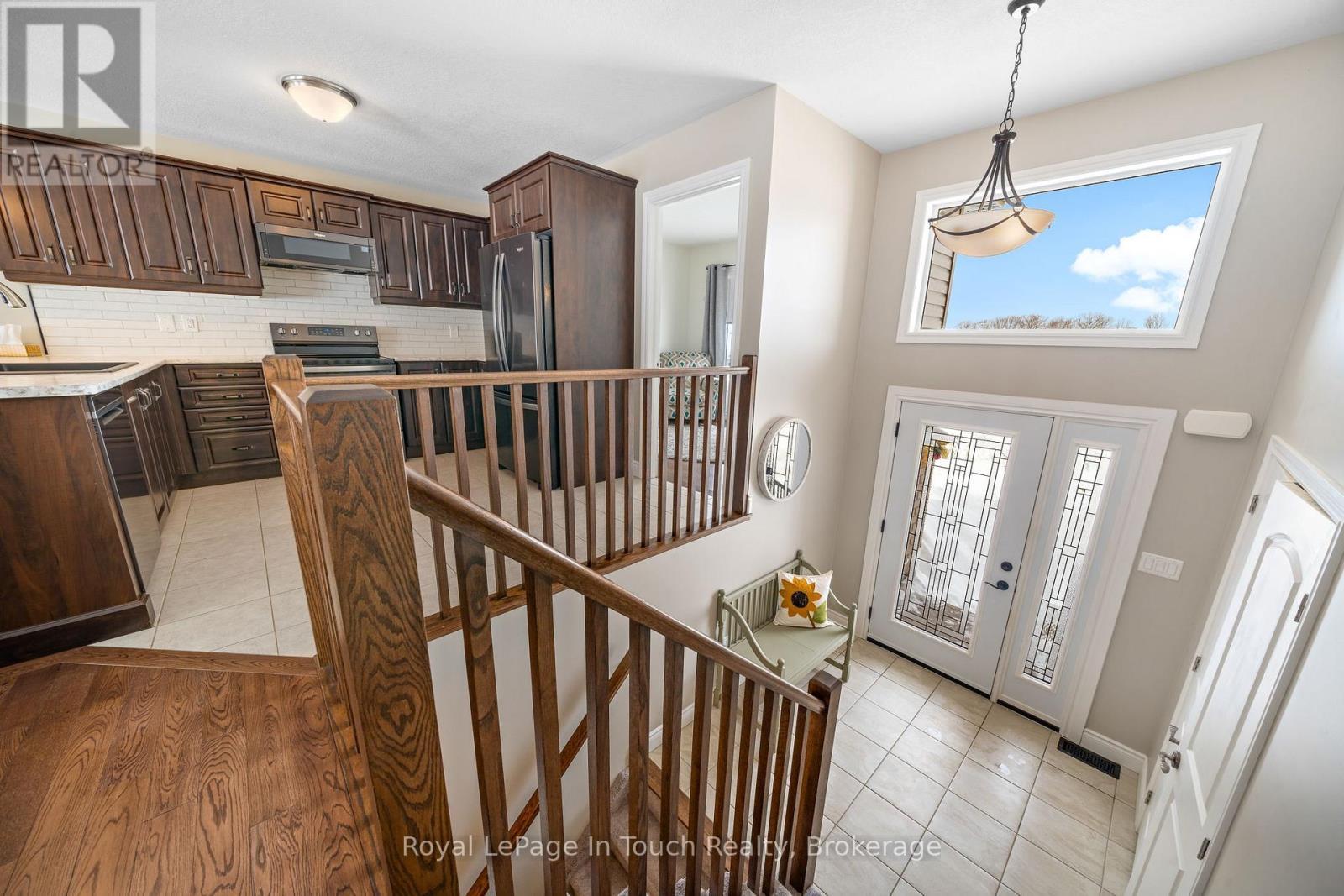 












15 RALPH DALTON BOULEVARD

,
Tay (Victoria Harbour),




Ontario
L0K2A0

