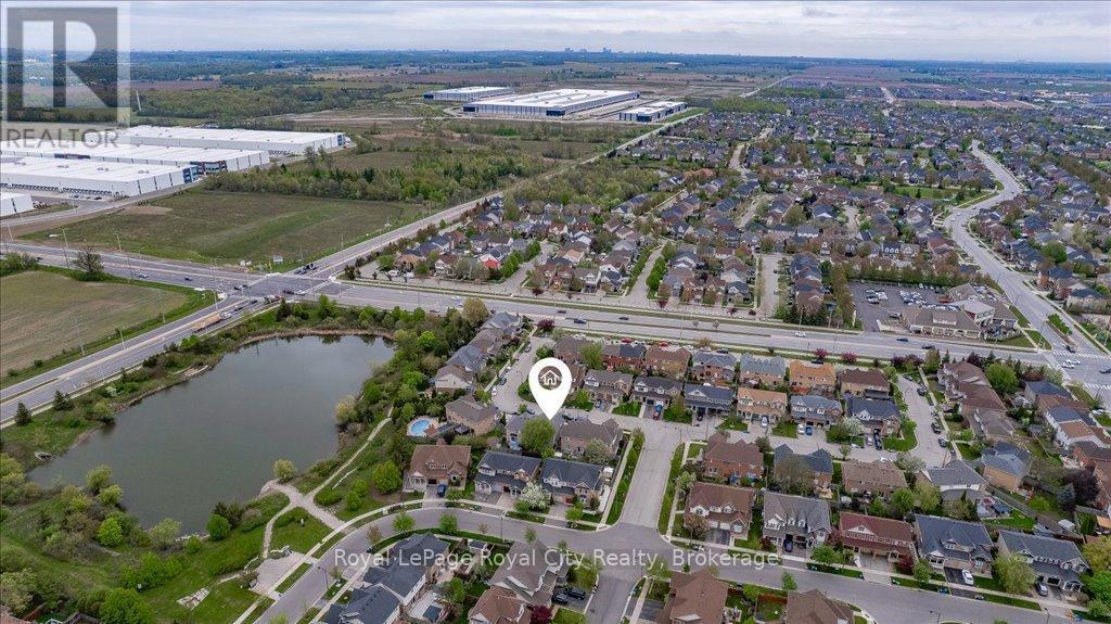 












1617 GOWLING TERRACE

,
Milton (CL Clarke),




Ontario
L9T5J6


