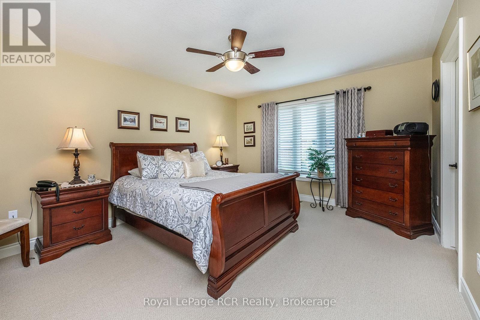 












773 15TH STREET

,
Hanover,




Ontario
N4N3W7

