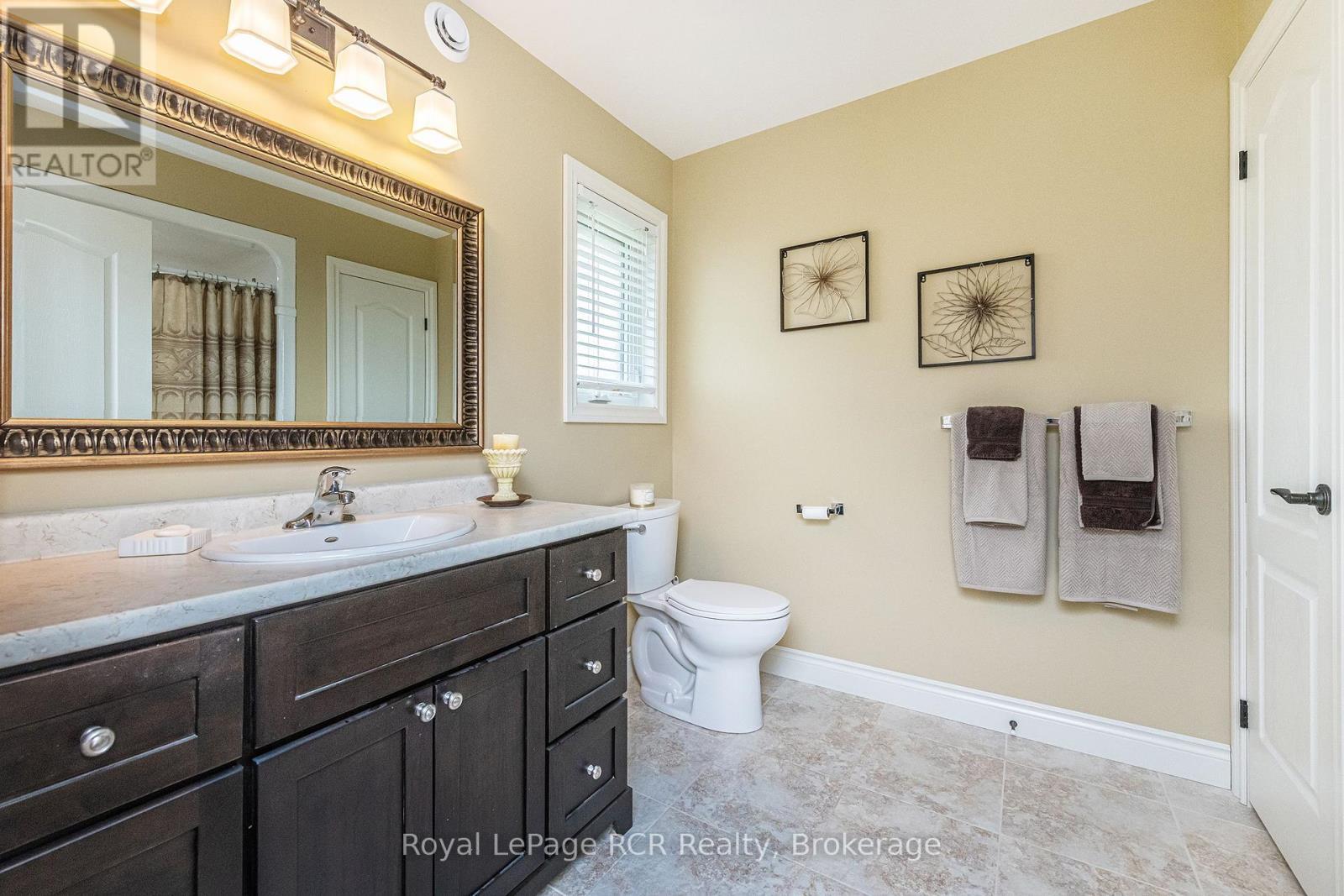 












773 15TH STREET

,
Hanover,




Ontario
N4N3W7

