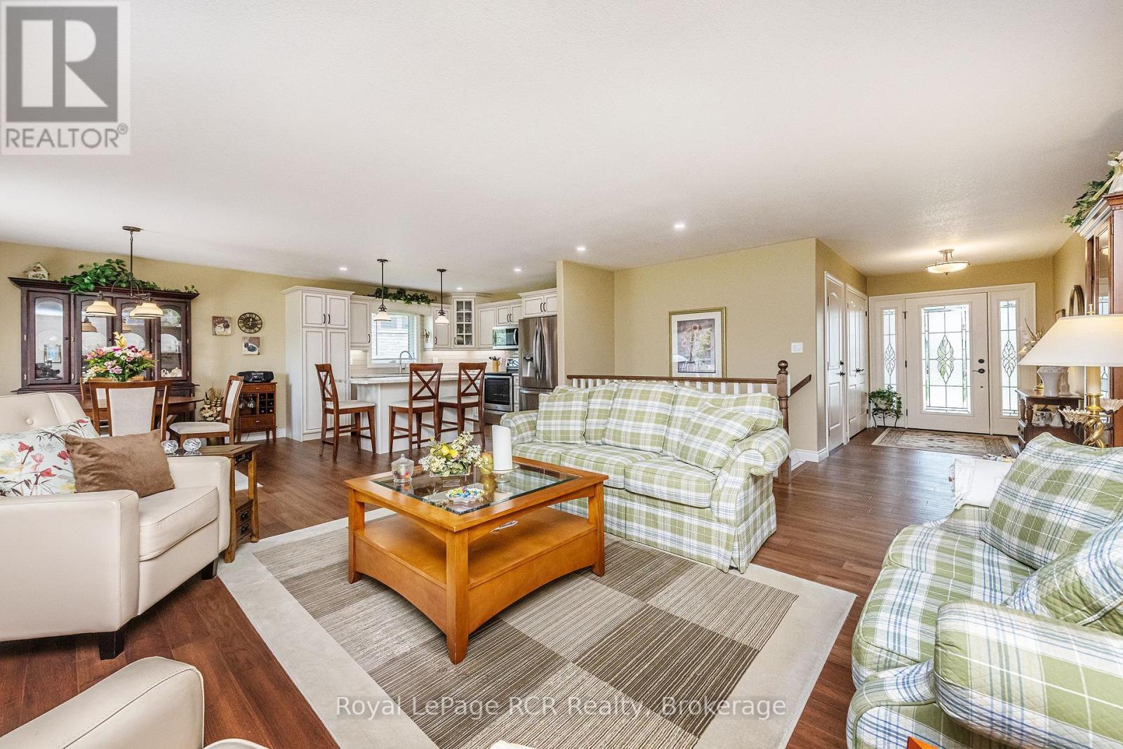 












773 15TH STREET

,
Hanover,




Ontario
N4N3W7


