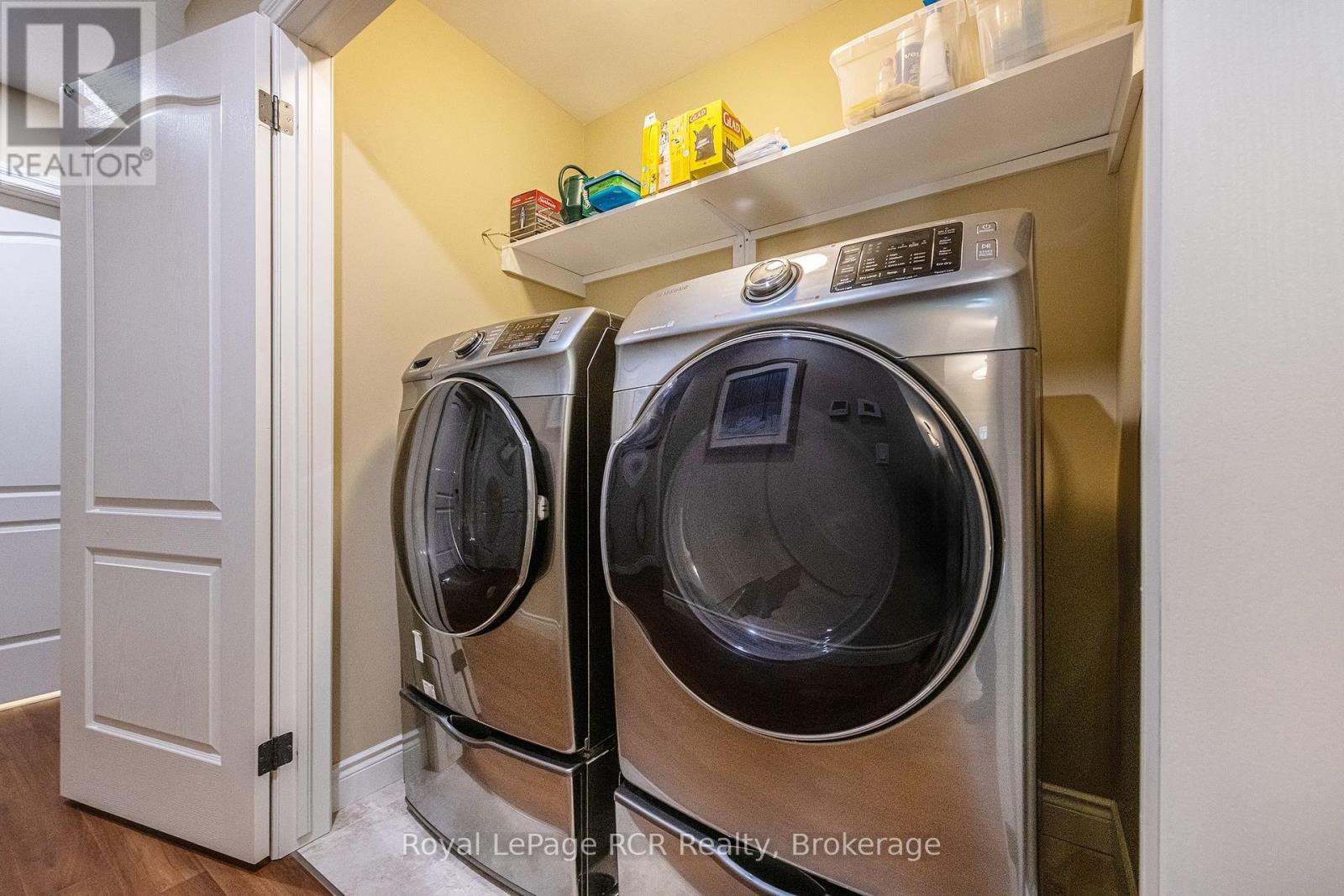 












773 15TH STREET

,
Hanover,




Ontario
N4N3W7

