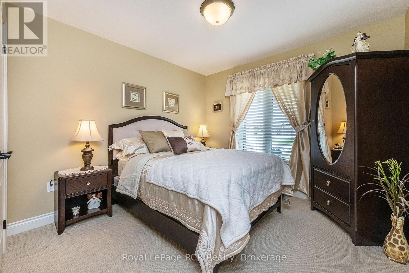 












773 15TH STREET

,
Hanover,




Ontario
N4N3W7

