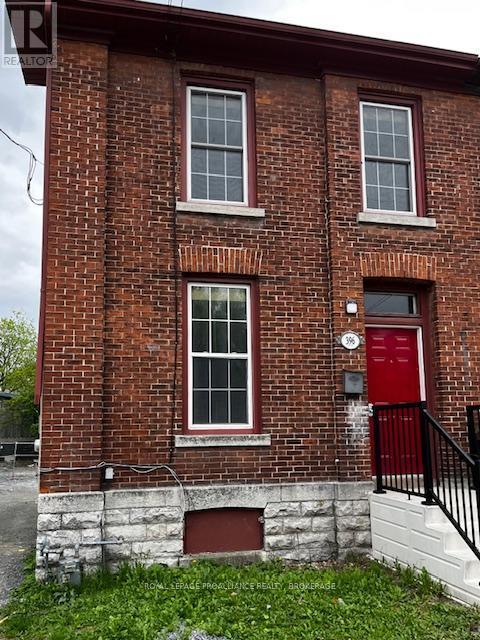 












396 JOHNSON STREET

,
Kingston (Central City East),




Ontario
K7L1Z2

