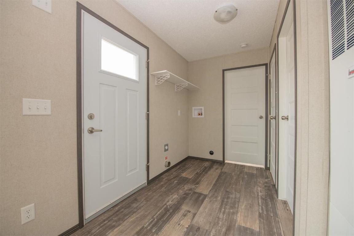 









15401


Kalamalka

Road, 151,
Vernon,




BC
V1B 2B3

