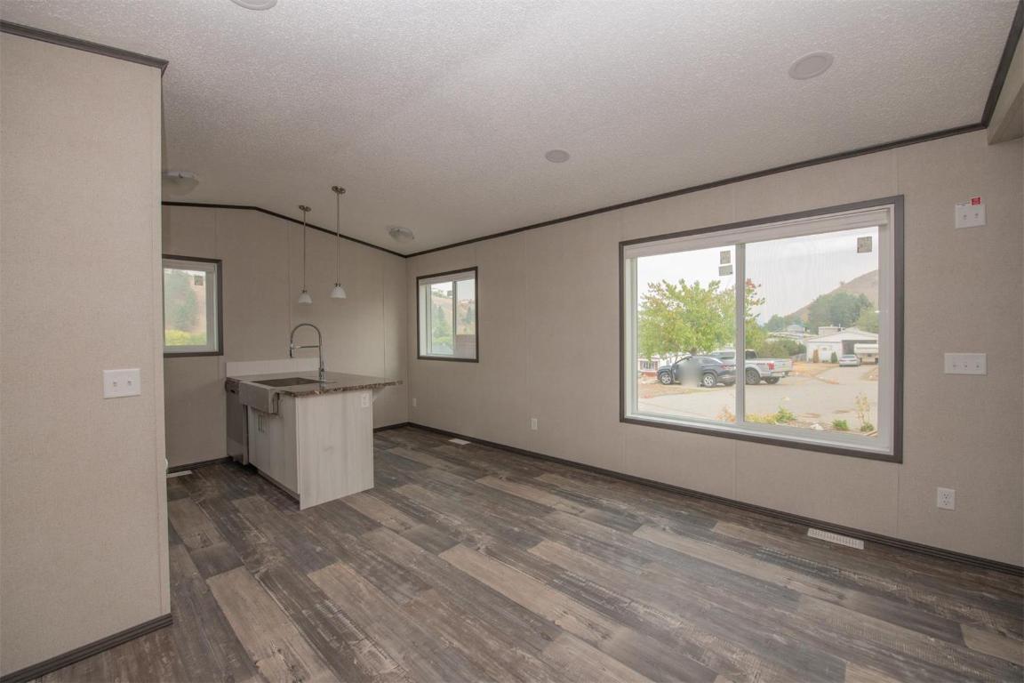 









15401


Kalamalka

Road, 151,
Vernon,




BC
V1B 2B3

