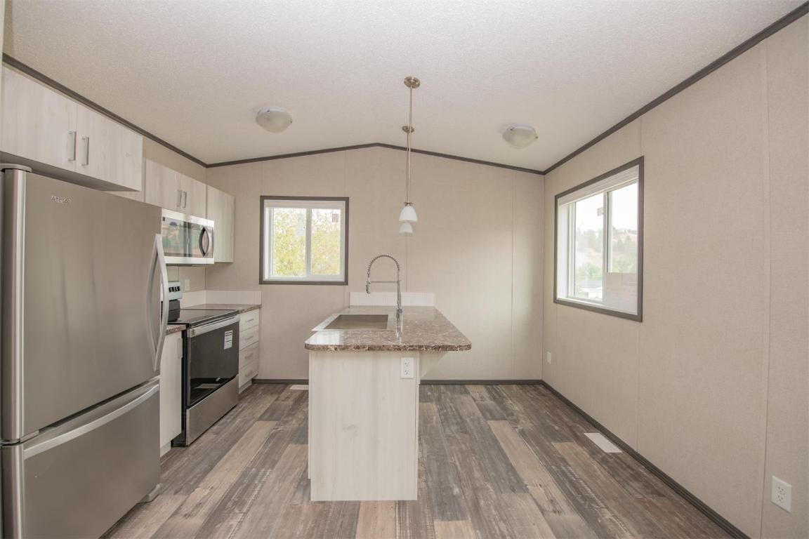 









15401


Kalamalka

Road, 151,
Vernon,




BC
V1B 2B3


