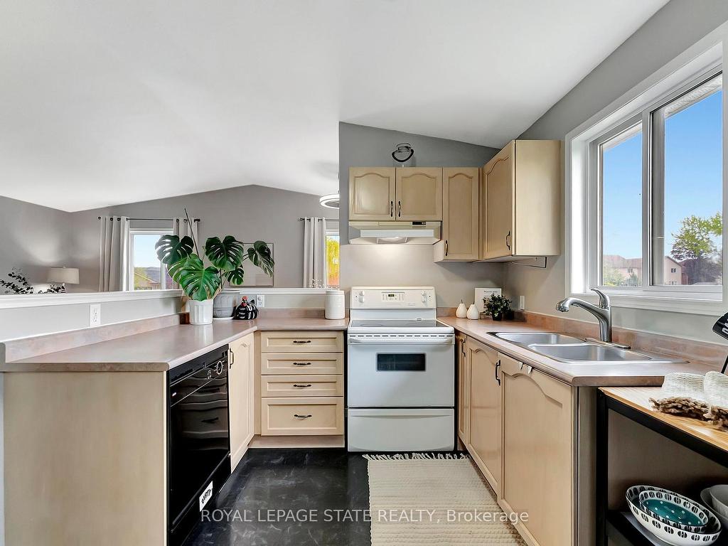 









4969


Alexandra

Avenue,
Lincoln,




ON
L0R 1B5

