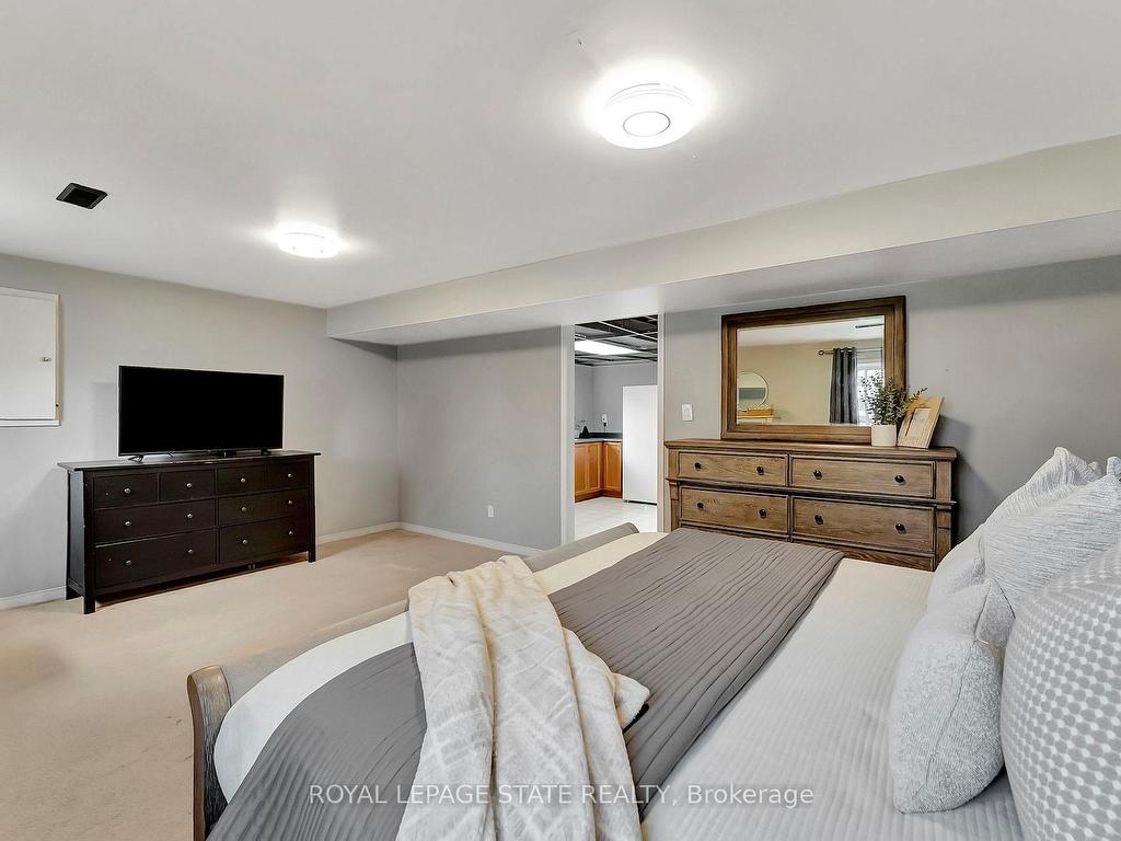 









4969


Alexandra

Avenue,
Lincoln,




ON
L0R 1B5

