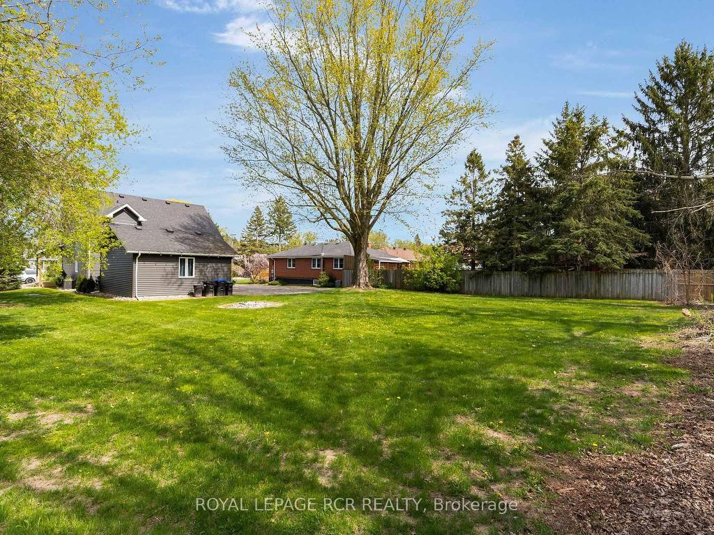 









6180


County Rd 13

N/A,
Adjala-Tosorontio,




ON
L0M 1J0

