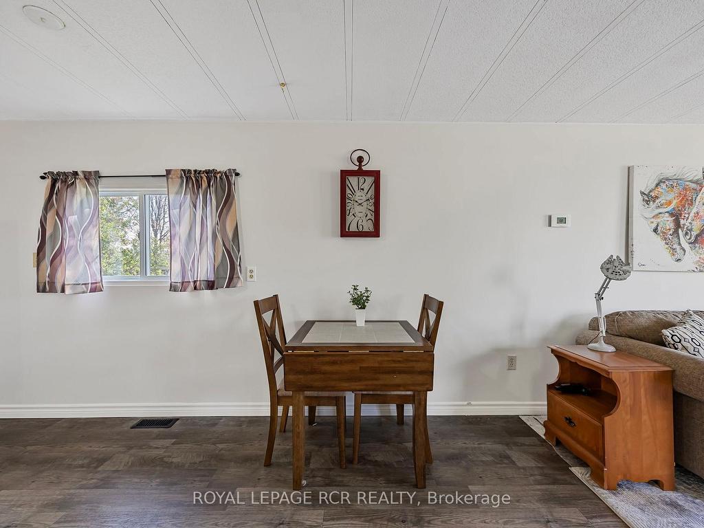 









17


Balantrae

Drive,
Oro-Medonte,




ON
L3V 0P9

