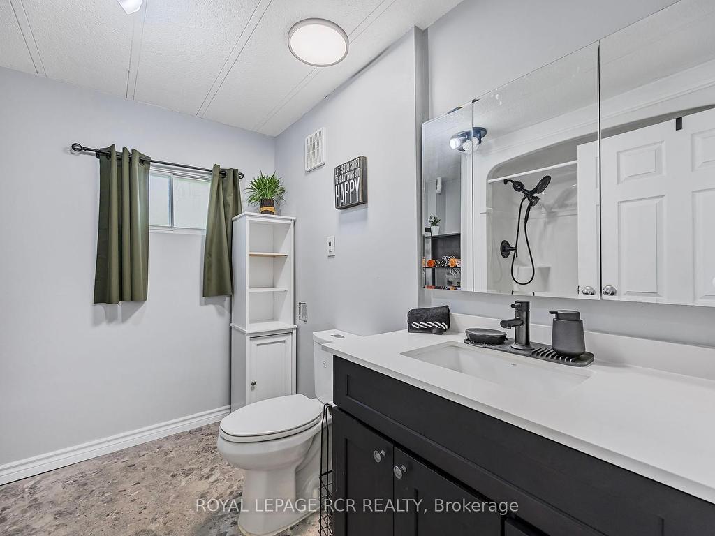 









17


Balantrae

Drive,
Oro-Medonte,




ON
L3V 0P9

