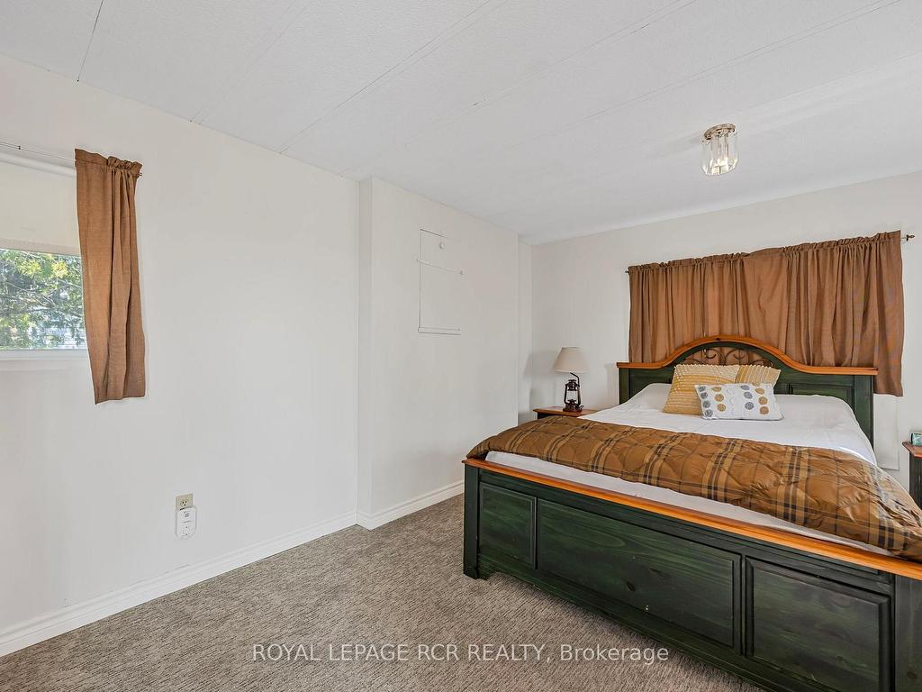 









17


Balantrae

Drive,
Oro-Medonte,




ON
L3V 0P9

