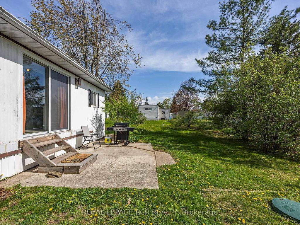 









17


Balantrae

Drive,
Oro-Medonte,




ON
L3V 0P9

