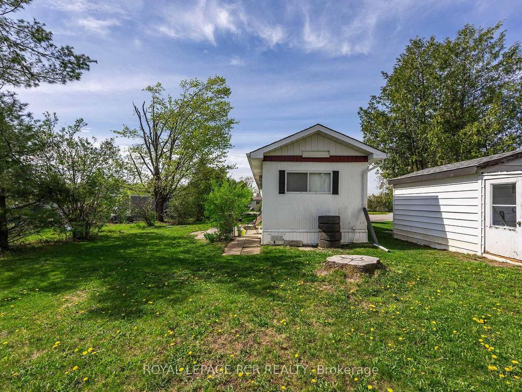 









17


Balantrae

Drive,
Oro-Medonte,




ON
L3V 0P9

