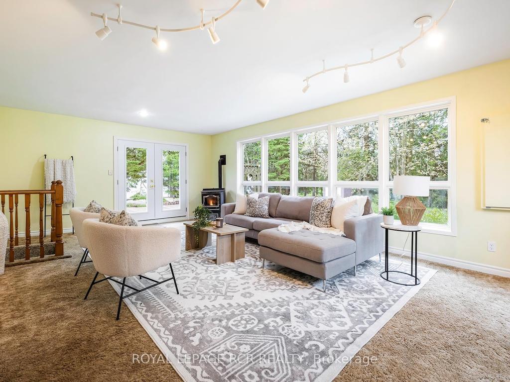 









433409


4th

Line,
Amaranth,




ON
L9W 0P2

