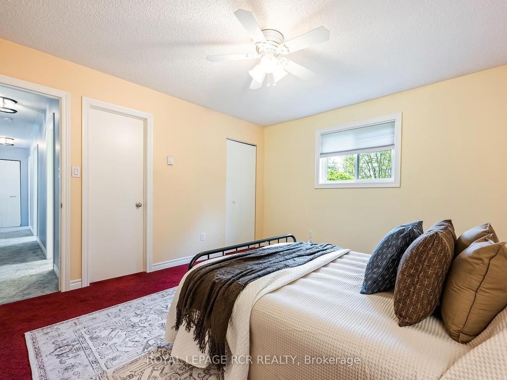 









433409


4th

Line,
Amaranth,




ON
L9W 0P2

