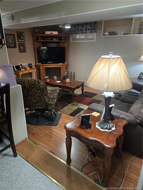 









530


Old King George Highway

,
Miramichi,




NB
E1V 1J7

