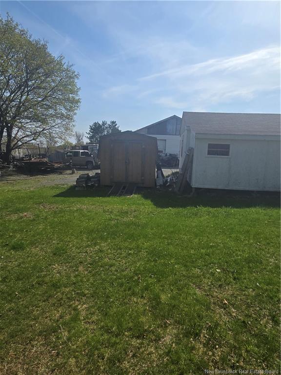 









530


Old King George Highway

,
Miramichi,




NB
E1V 1J7

