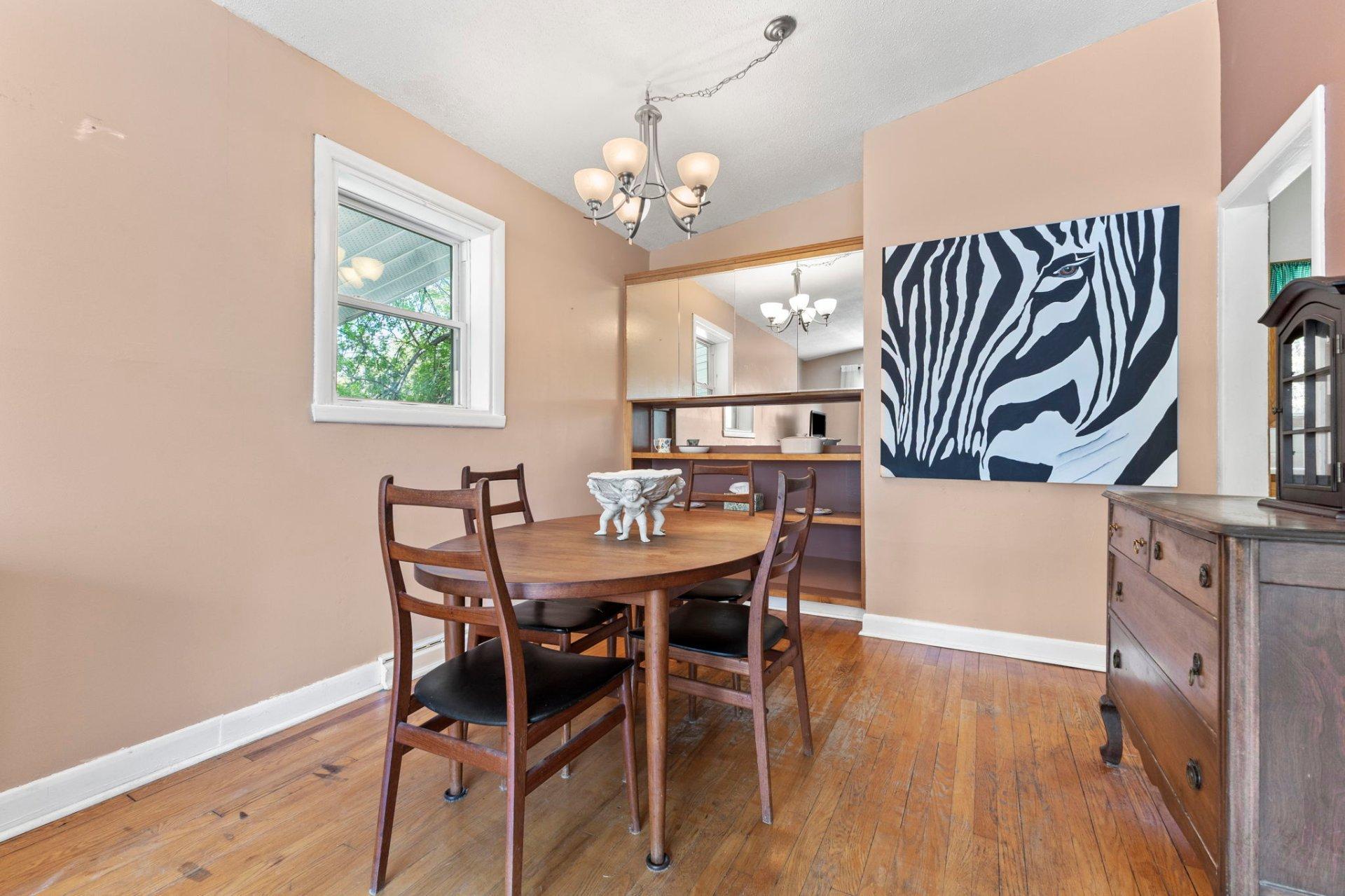 









13


Rue Edward

,
Gatineau (Aylmer),




QC
J9H1L6

