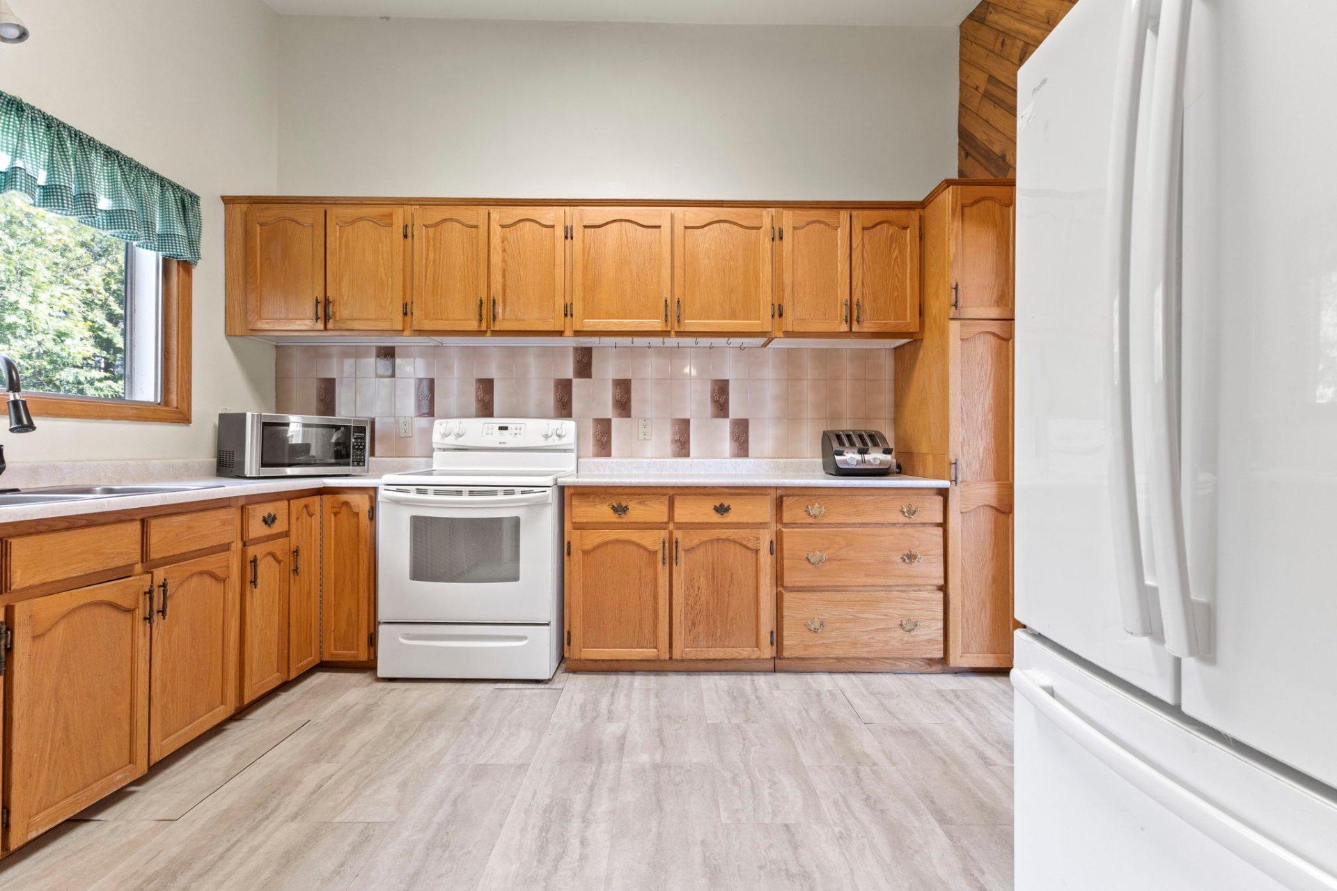 









13


Rue Edward

,
Gatineau (Aylmer),




QC
J9H1L6

