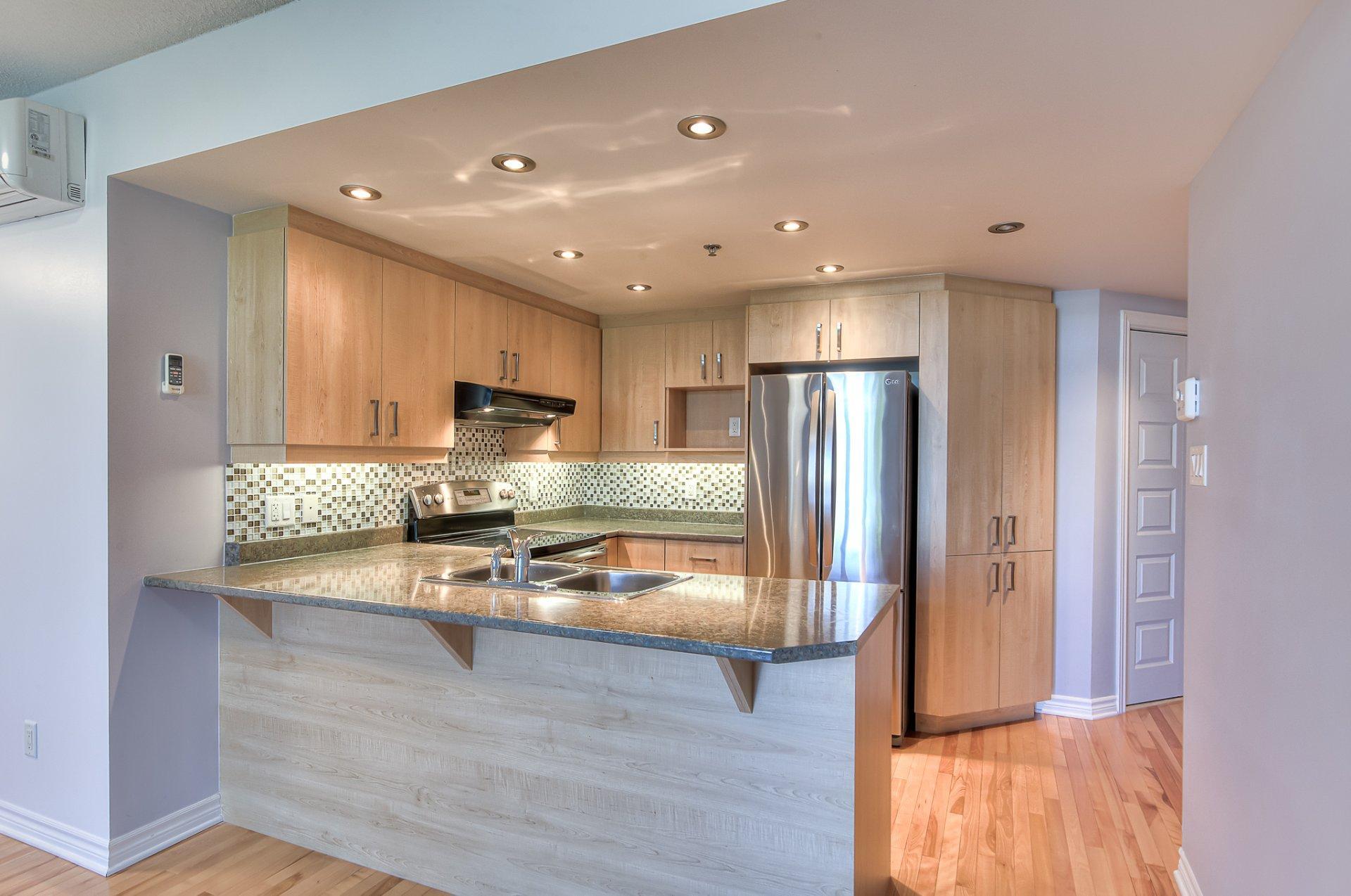 









6500


Boul. Henri-Bourassa O.

, 104,
Montréal (Saint-Laurent),




QC
H4R0G6

