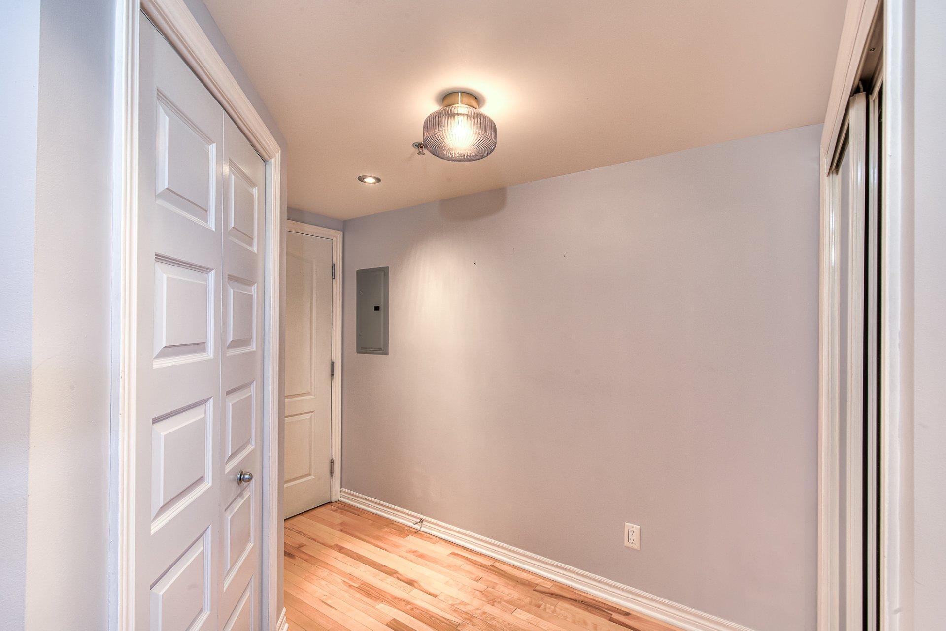 









6500


Boul. Henri-Bourassa O.

, 104,
Montréal (Saint-Laurent),




QC
H4R0G6


