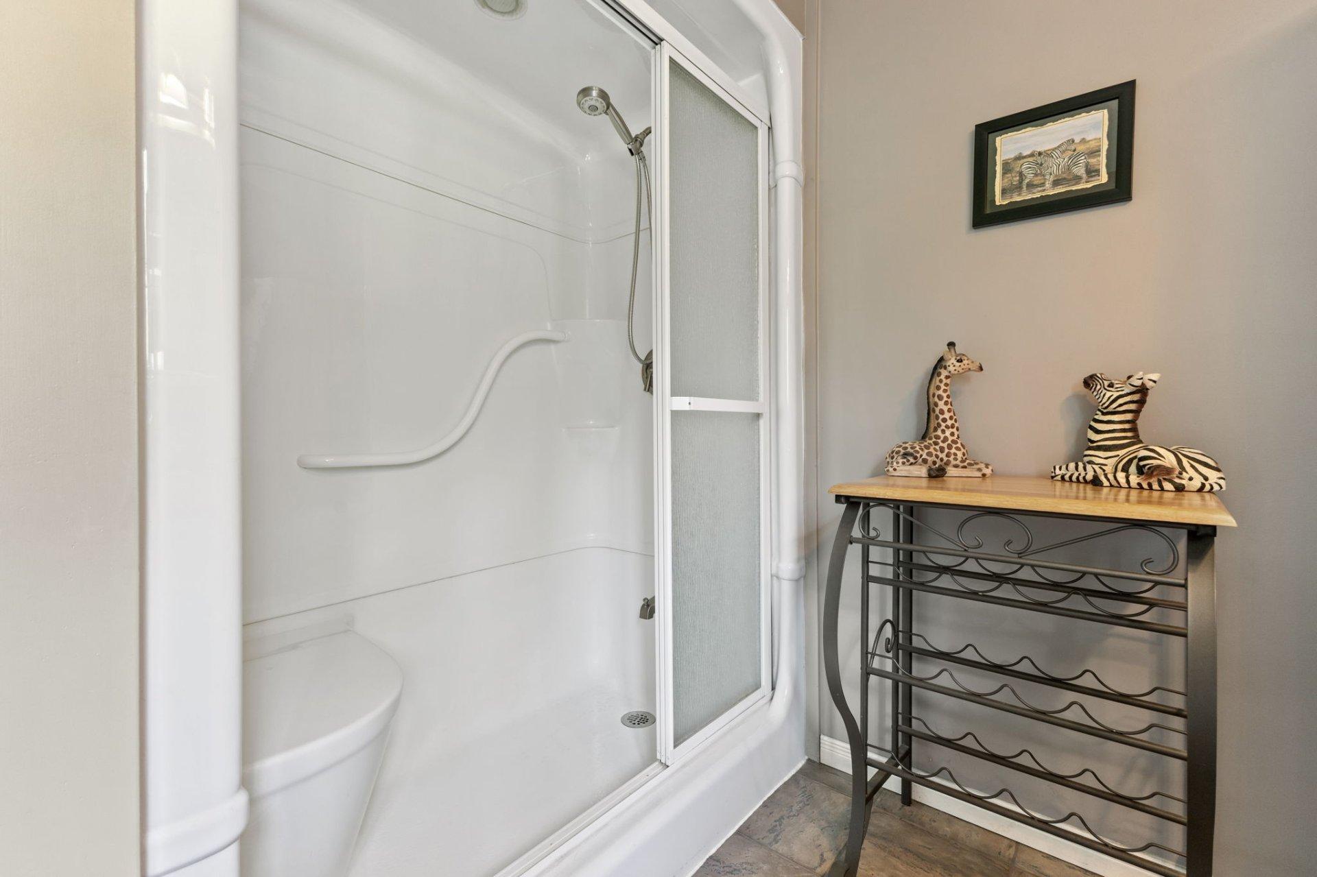 









135


Rue Gravelle

,
Denholm,




QC
J8N9H3

