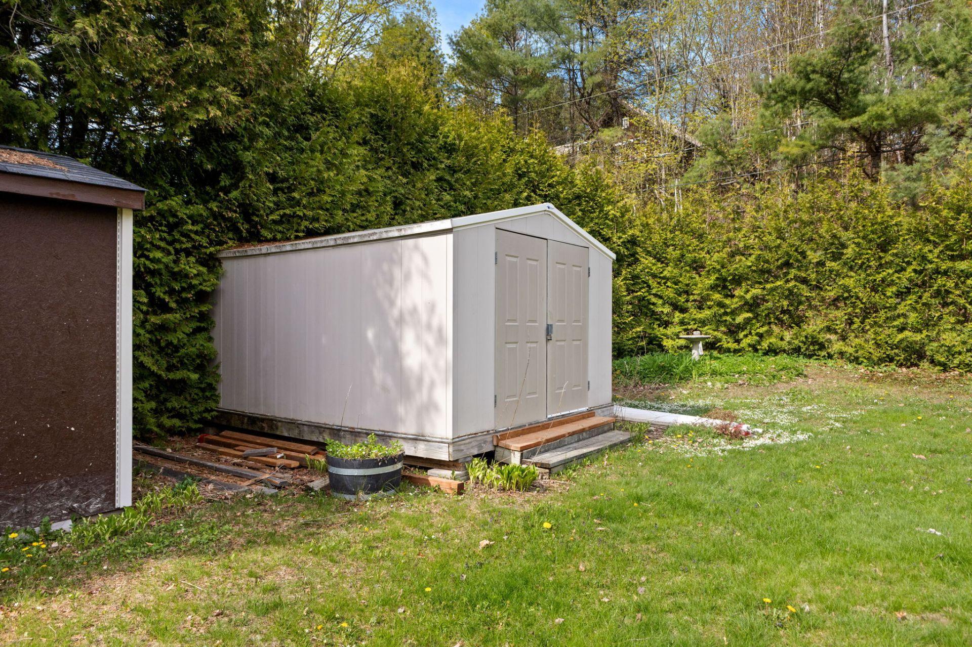 









135


Rue Gravelle

,
Denholm,




QC
J8N9H3

