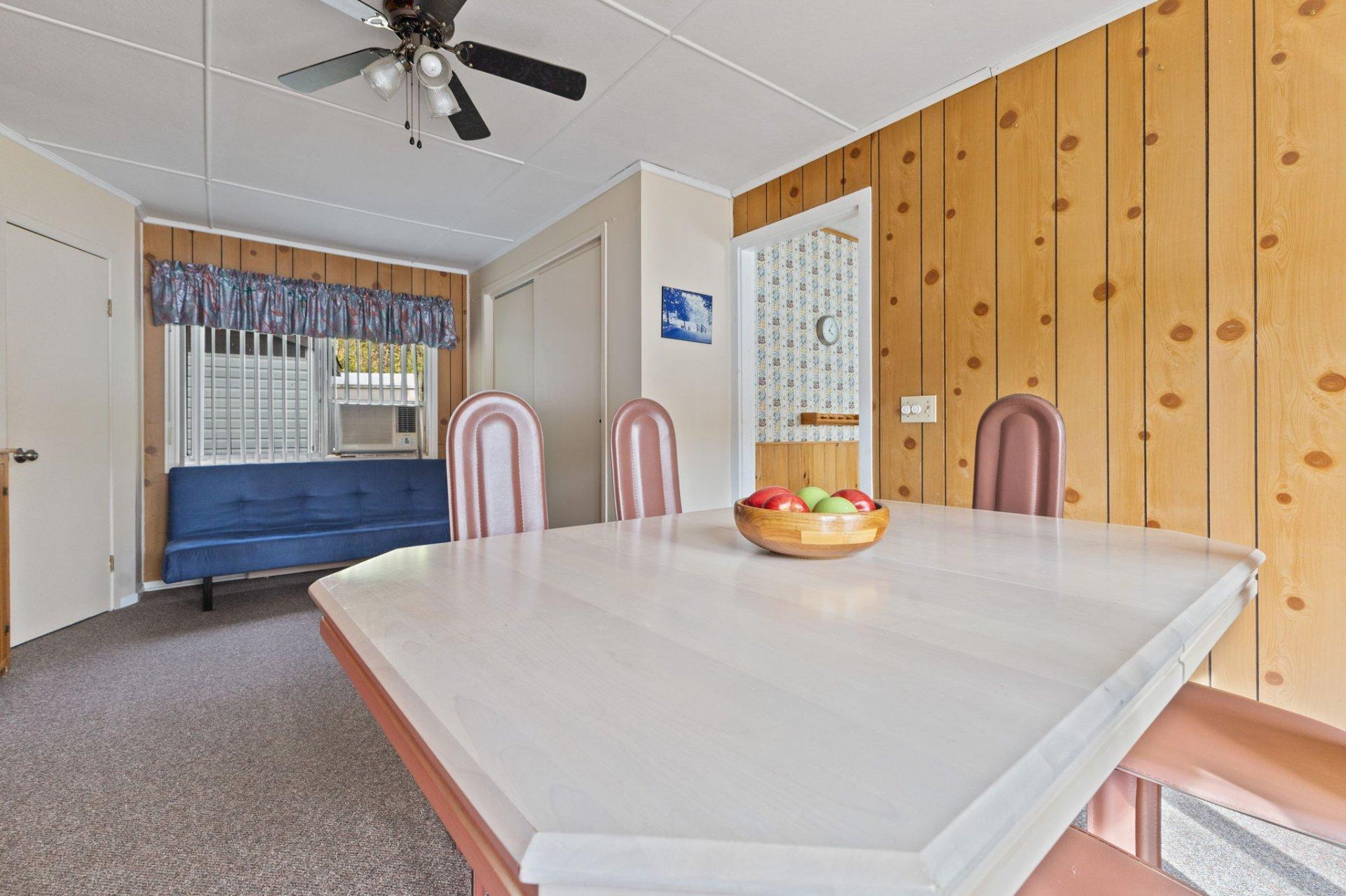 









135


Rue Gravelle

,
Denholm,




QC
J8N9H3

