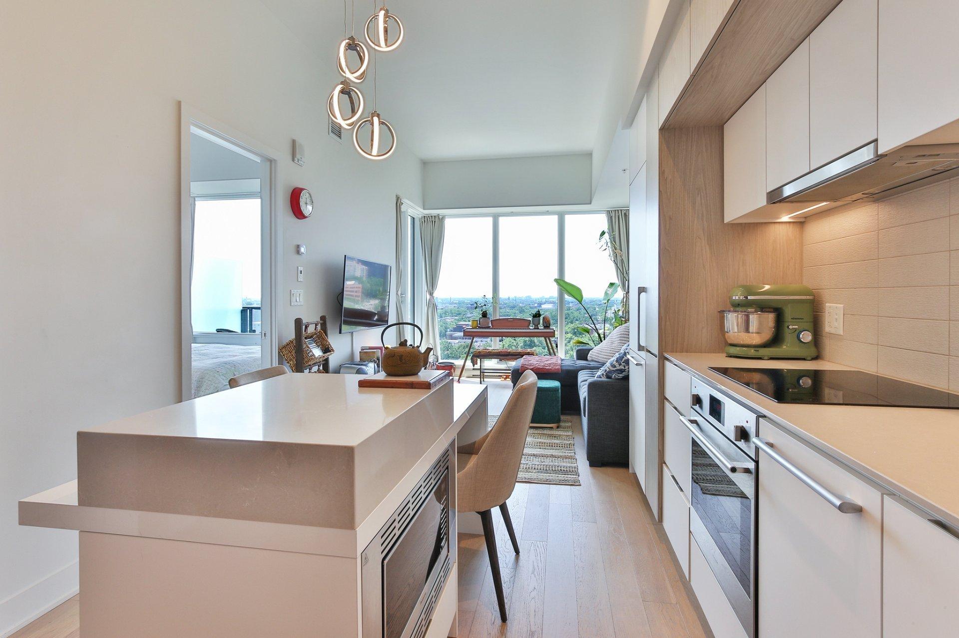 









1288


Rue St-Antoine O.

, 1712,
Montréal (Ville-Marie),




QC
H3C0X6

