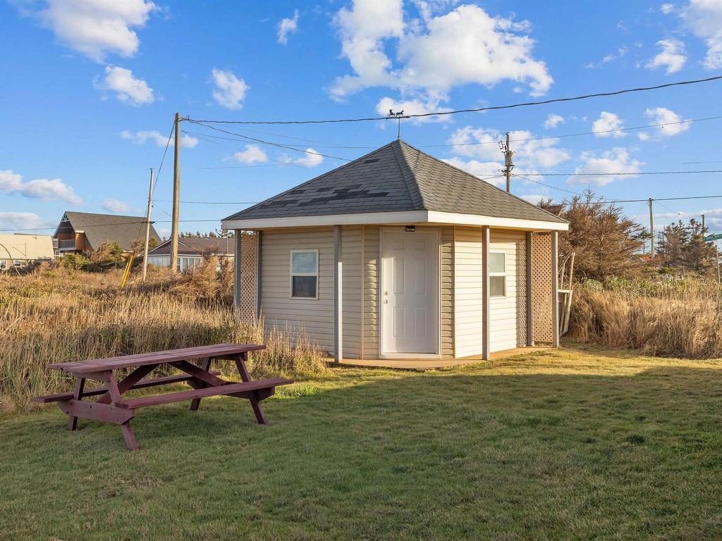 












510 Doyles Beach Road

,
French Village,







PE
C0A 1T0


