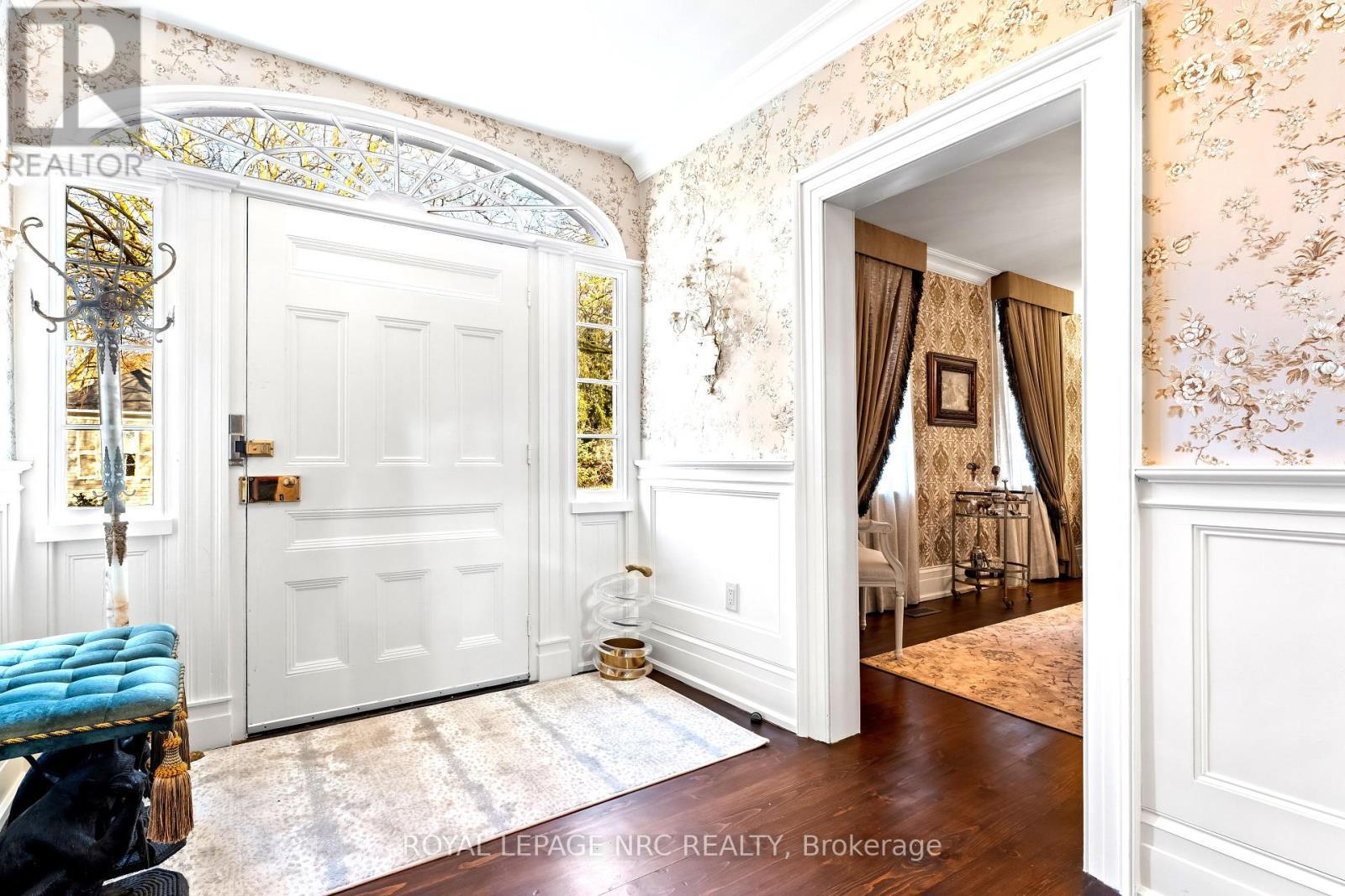 












94 PRIDEAUX STREET

,
Niagara-on-the-Lake (Town),




Ontario
L0S1J0

