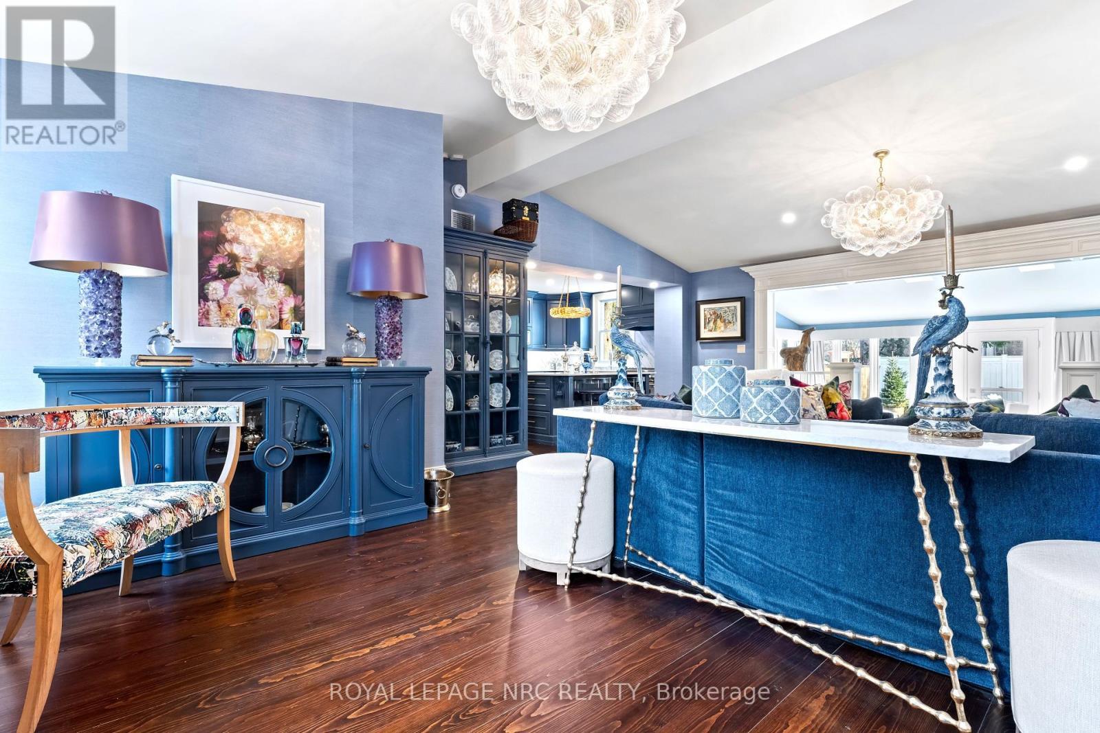 












94 PRIDEAUX STREET

,
Niagara-on-the-Lake (Town),




Ontario
L0S1J0

