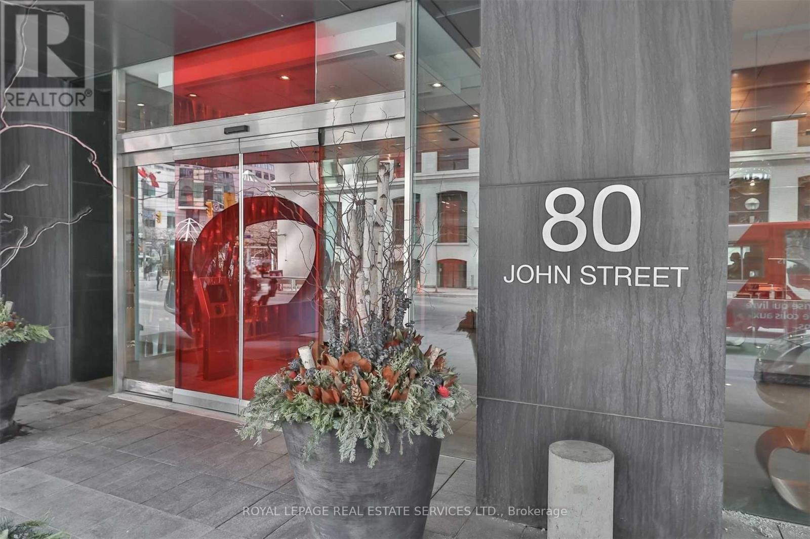 












4406 - 80 JOHN STREET

,
Toronto,




Ontario
M5V3X4

