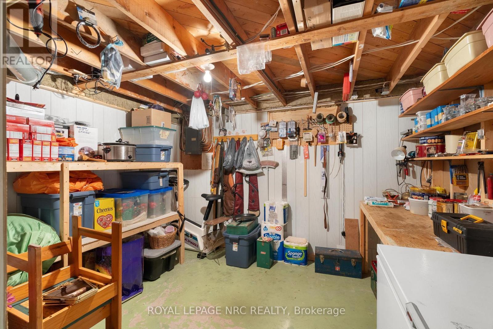 












96 LAKESHORE ROAD

,
St. Catharines (Lakeport),




Ontario
L2N2T5

