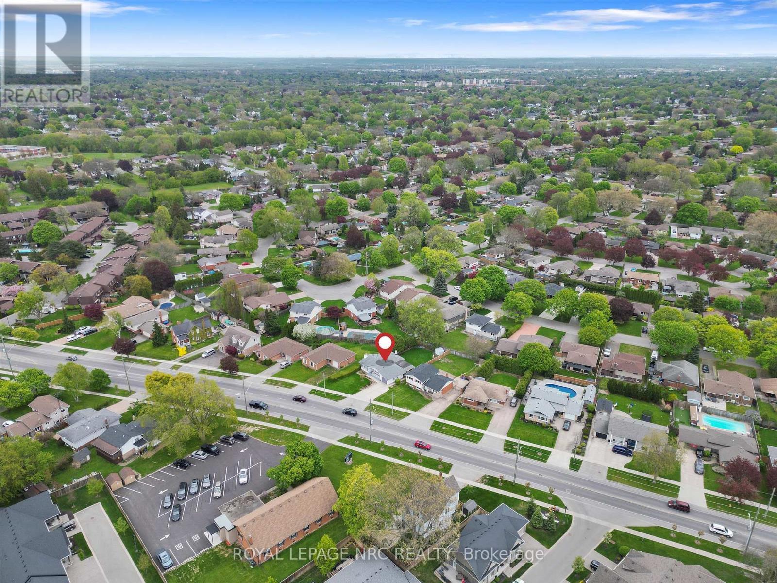 












96 LAKESHORE ROAD

,
St. Catharines (Lakeport),




Ontario
L2N2T5

