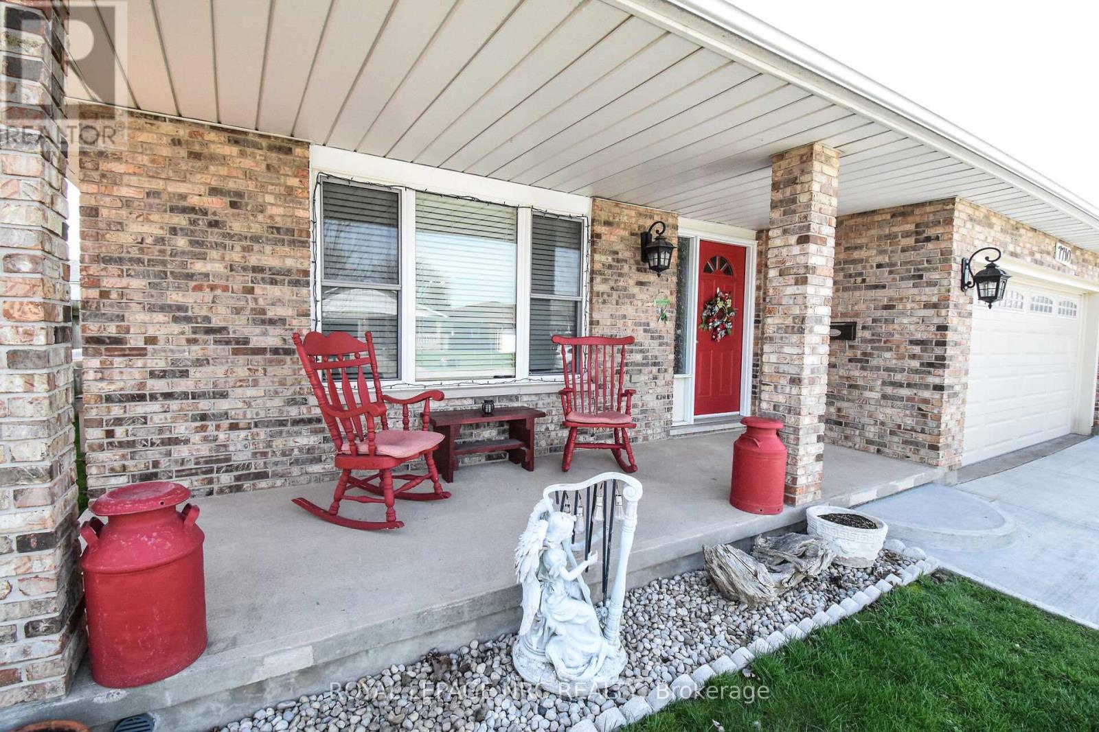 












7710 PREAKNESS STREET

,
Niagara Falls (Ascot),




Ontario
L2H2Y4

