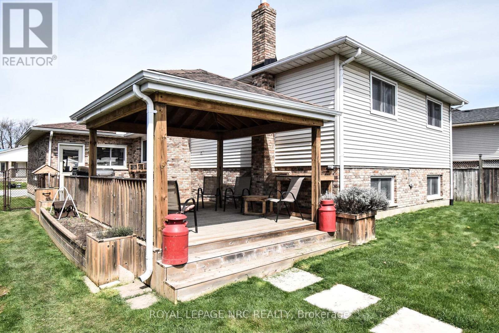 












7710 PREAKNESS STREET

,
Niagara Falls (Ascot),




Ontario
L2H2Y4


