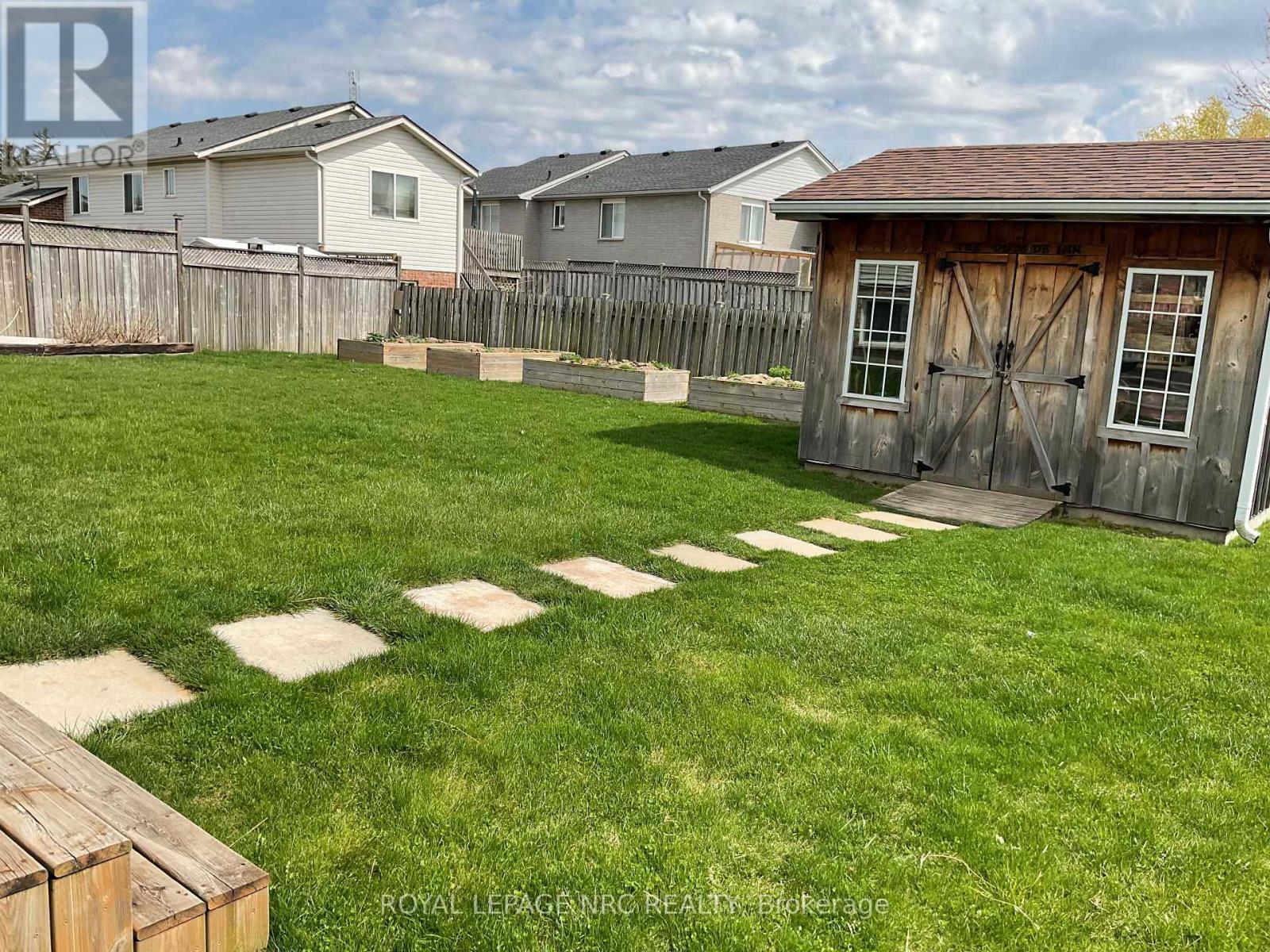 












7710 PREAKNESS STREET

,
Niagara Falls (Ascot),




Ontario
L2H2Y4

