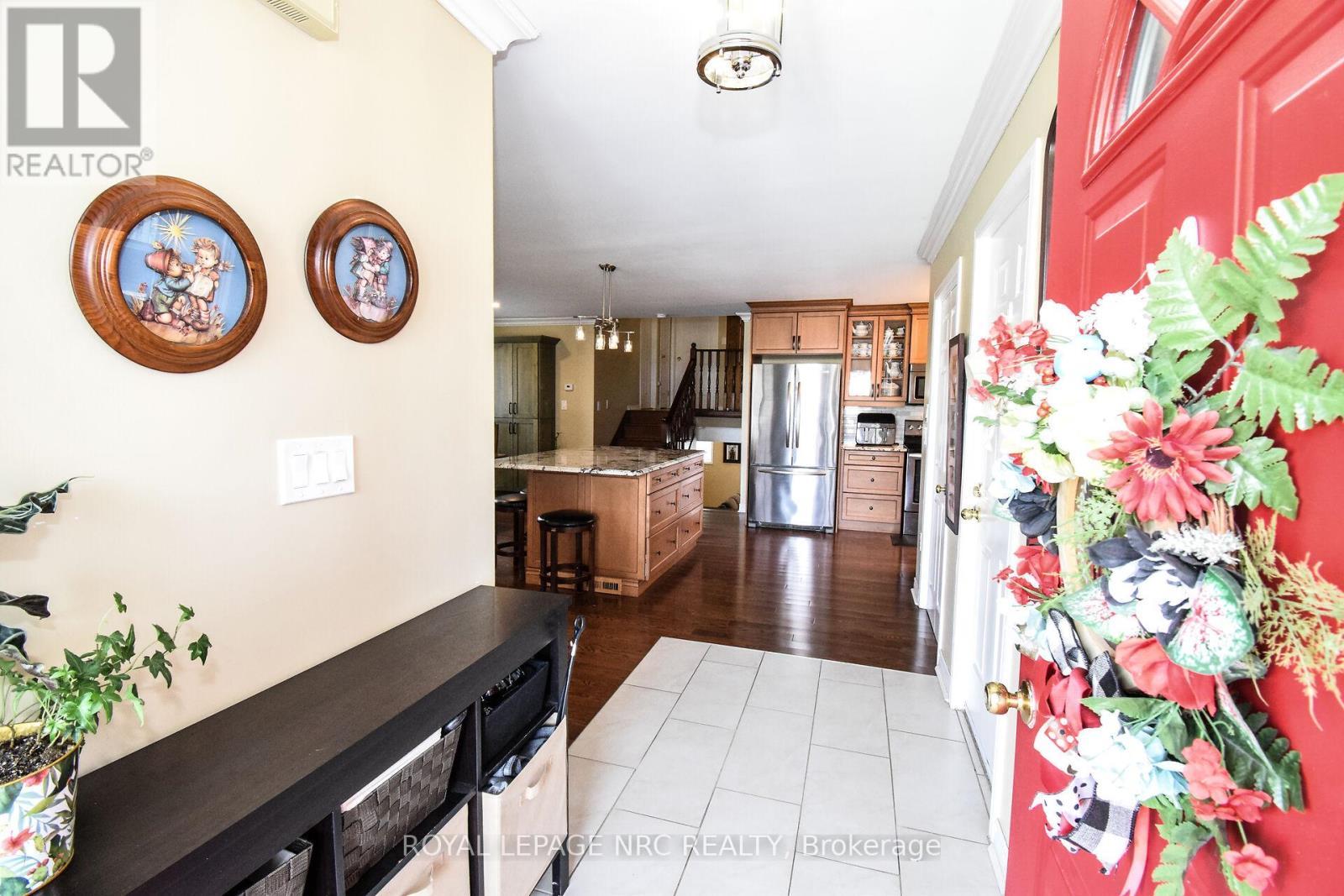 












7710 PREAKNESS STREET

,
Niagara Falls (Ascot),




Ontario
L2H2Y4

