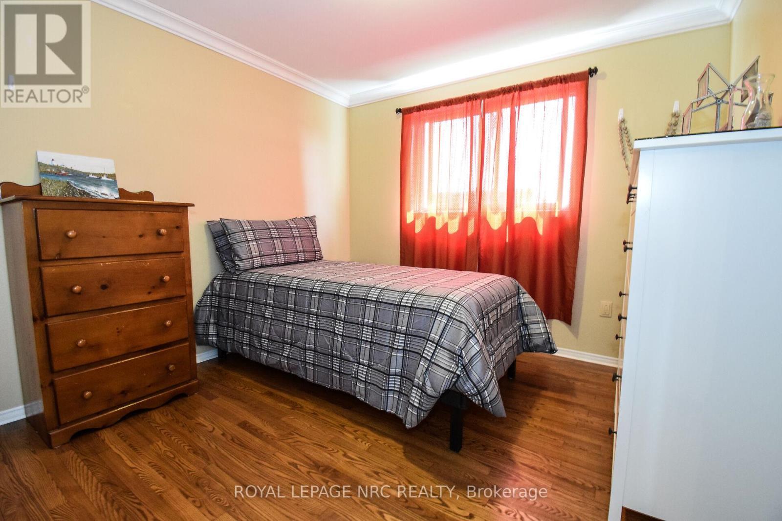 












7710 PREAKNESS STREET

,
Niagara Falls (Ascot),




Ontario
L2H2Y4

