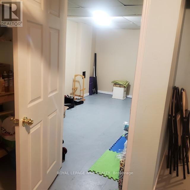 












7710 PREAKNESS STREET

,
Niagara Falls (Ascot),




Ontario
L2H2Y4

