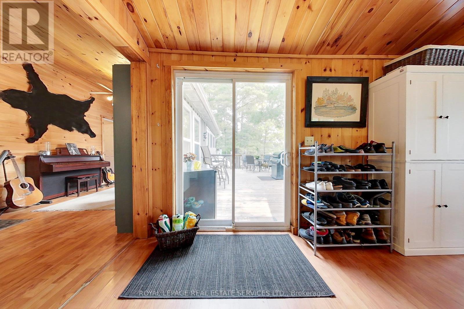 












347 WESLEMKOON LAKE

,
Addington Highlands,




Ontario
K0L1W0

