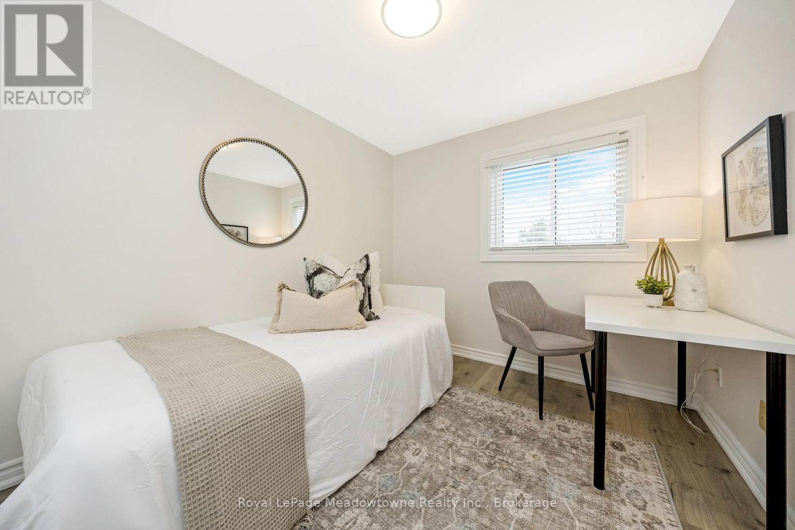 












13 - 550 CHILDS DRIVE

,
Milton (TM Timberlea),




Ontario
L9T3P3

