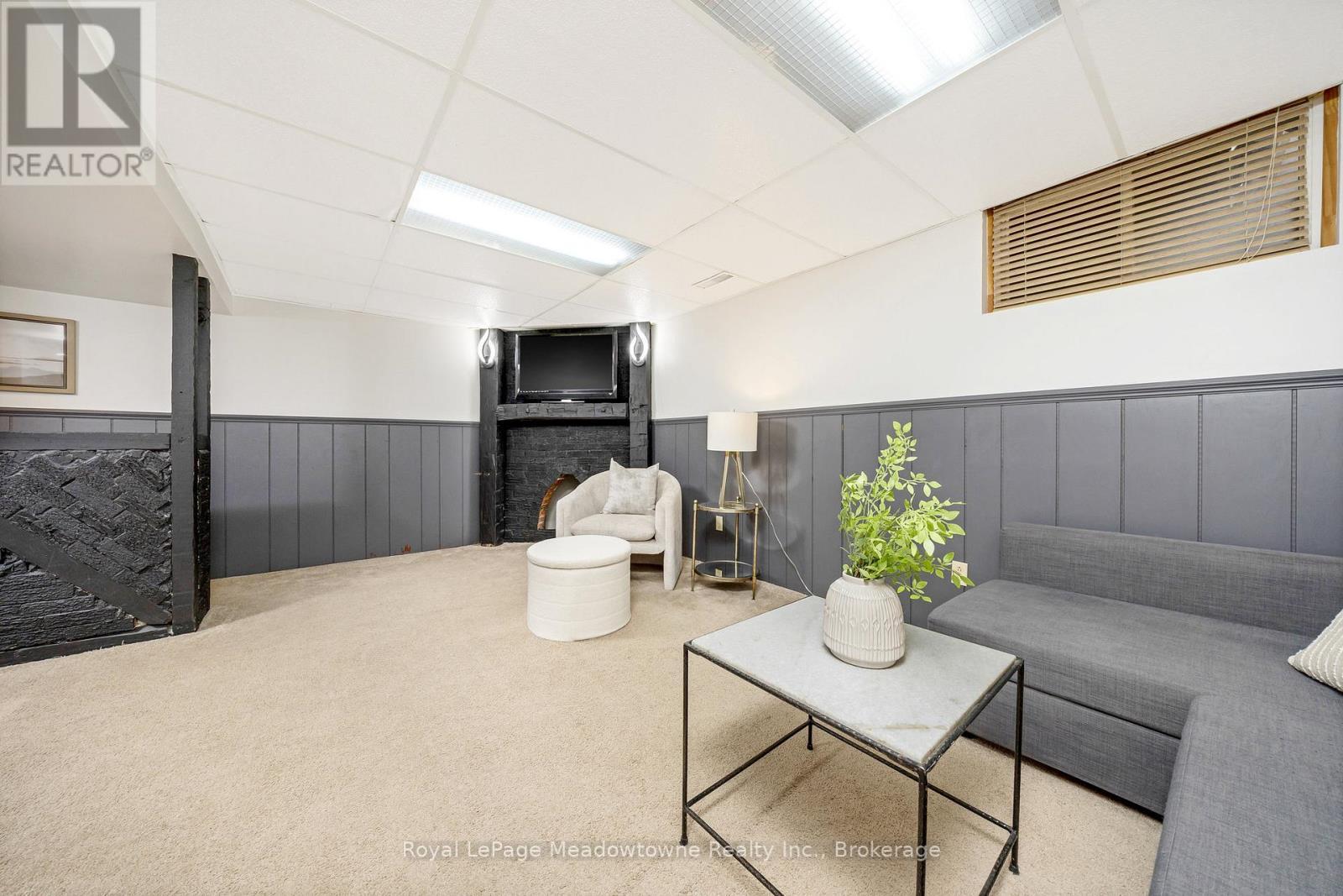 












13 - 550 CHILDS DRIVE

,
Milton (TM Timberlea),




Ontario
L9T3P3

