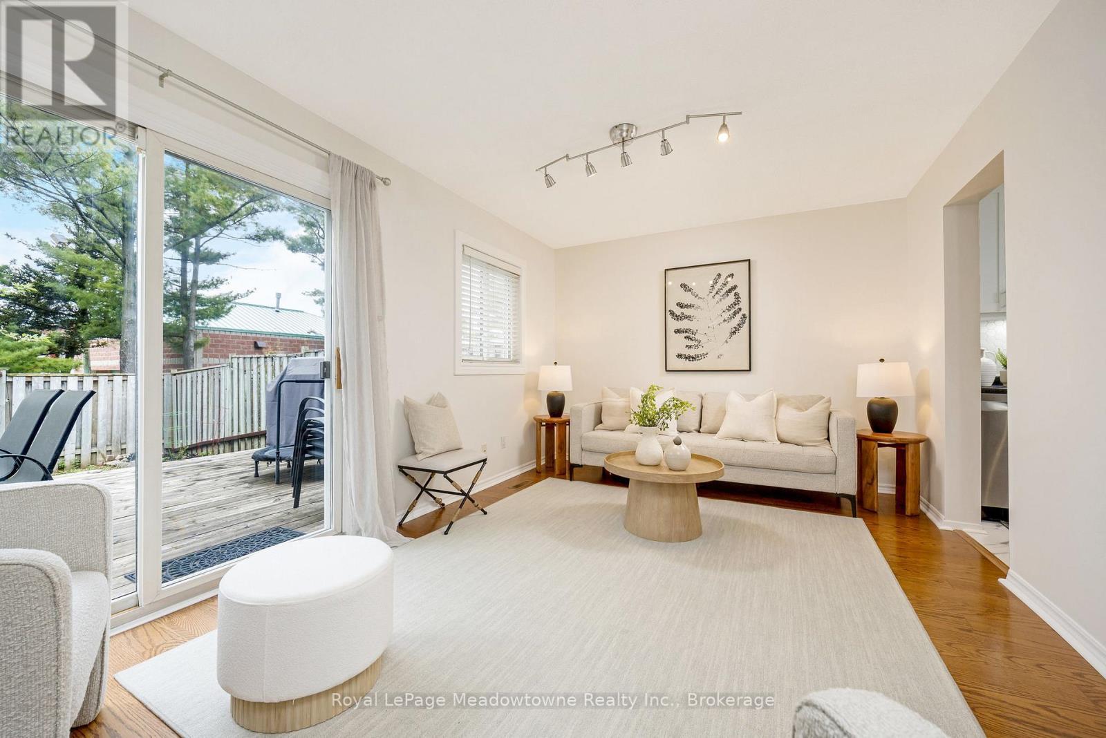












13 - 550 CHILDS DRIVE

,
Milton (TM Timberlea),




Ontario
L9T3P3

